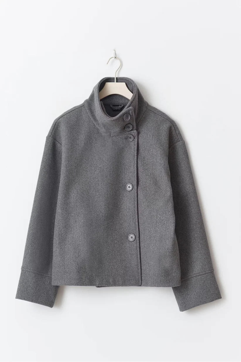 Sorellis - Trench Coat Muse